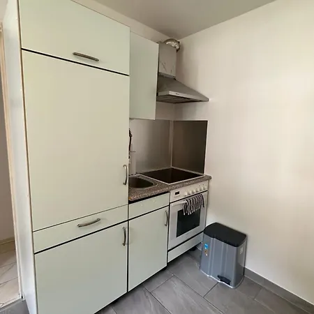 Kwatera prywatna Cozy For 2 - 5 Min To Main Station *